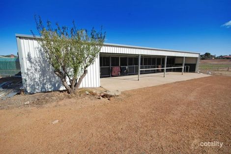 Property photo of 16 Dellar Street Narrogin WA 6312
