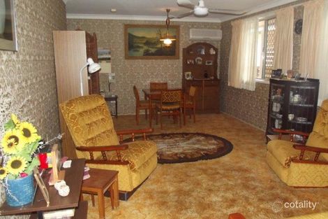 Property photo of 33 Dawn Parade Miami QLD 4220