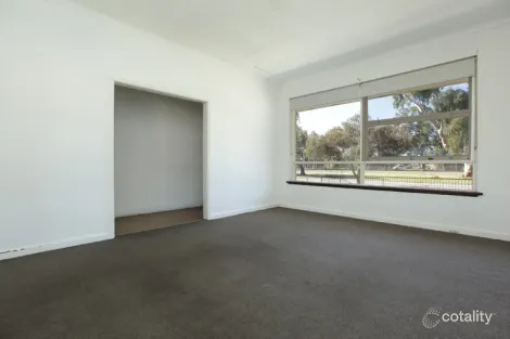 Property photo of 425 Sevenoaks Street Beckenham WA 6107