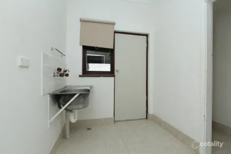 Property photo of 425 Sevenoaks Street Beckenham WA 6107