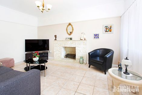 Property photo of 17 Farrell Road Bulli NSW 2516