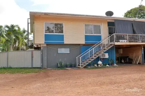 1/13 Bougainvillea Cres, Trunding, QLD 4874