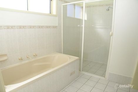 Property photo of 21 Toucan Close Cameron Park NSW 2285