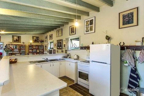 Property photo of 53 Grevillea Crescent Berkeley Vale NSW 2261