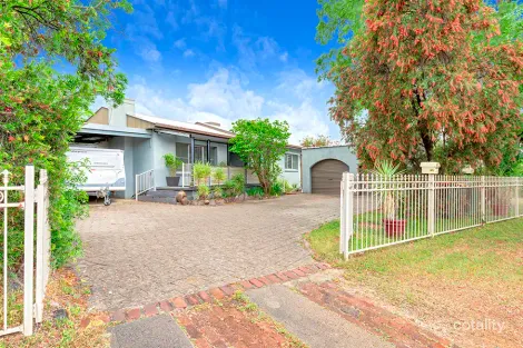 44 Edward St, South Tamworth, NSW 2340