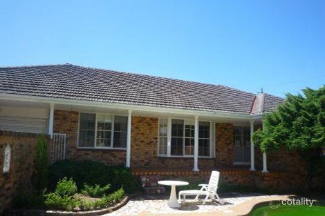 1 Merindah Rd, Baulkham Hills, NSW 2153