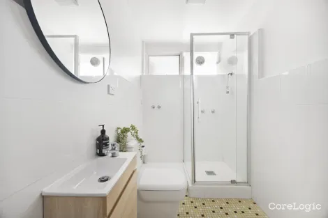 Property photo of 1/294 Nicholson Street Seddon VIC 3011