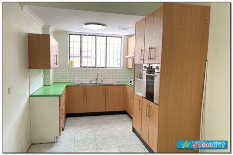 Property photo of 4/29 Longfield Street Cabramatta NSW 2166