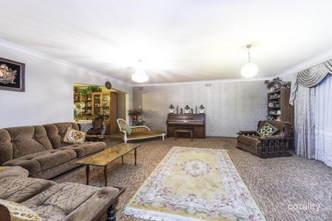 Property photo of 11 Priscilla Close Wheelers Hill VIC 3150