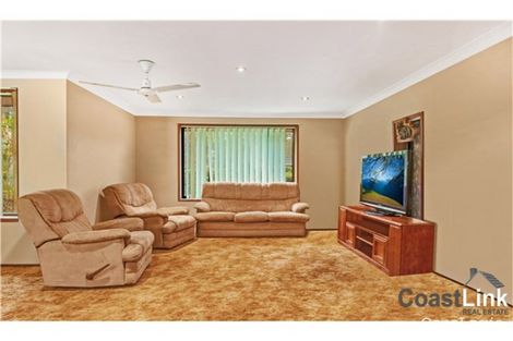 Property photo of 34 Panorama Avenue Charmhaven NSW 2263