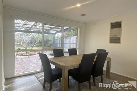 Property photo of 4 Magnolia Drive Templestowe Lower VIC 3107