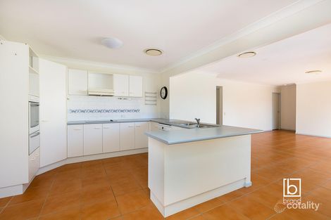 Property photo of 3 Applegum Place Woongarrah NSW 2259