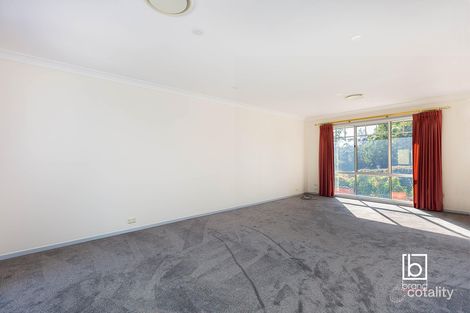 Property photo of 3 Applegum Place Woongarrah NSW 2259