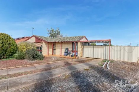 Property photo of 32 Wilterna Crescent Smithfield SA 5114