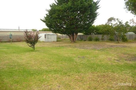 Property photo of 3 Lake Tide Avenue Newlands Arm VIC 3875