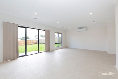 9 Largo Cct, Junction Village, VIC 3977