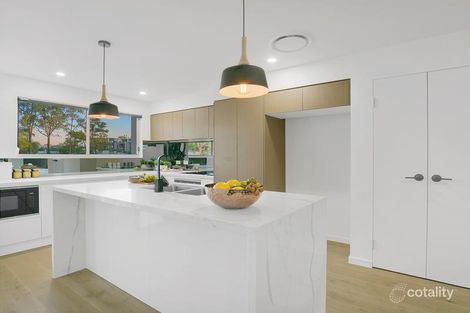 Property photo of 110 Clearview Terrace Seven Hills QLD 4170