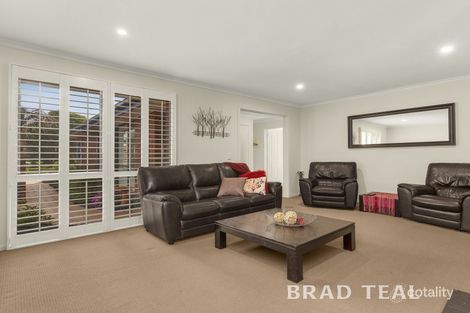 Property photo of 7 Rutherglen Way Taylors Lakes VIC 3038