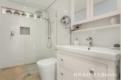 Property photo of 7 Rutherglen Way Taylors Lakes VIC 3038