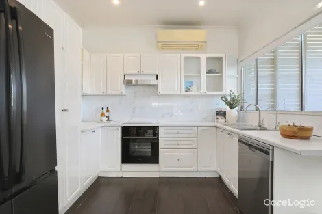 Property photo of 49 Parr Avenue North Curl Curl NSW 2099