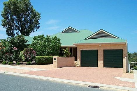 40 The Crest, Woodvale, WA 6026