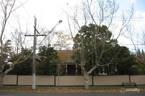 120 Kooyong Rd, Armadale, VIC 3143