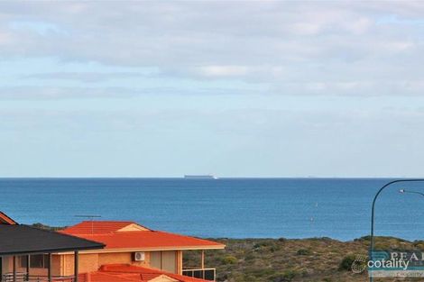 Property photo of 4 Gloriana View Ocean Reef WA 6027