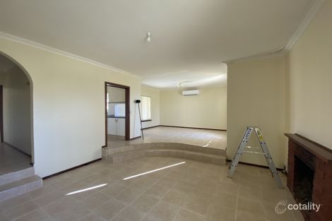 Property photo of 3 Coorong Place Kallaroo WA 6025