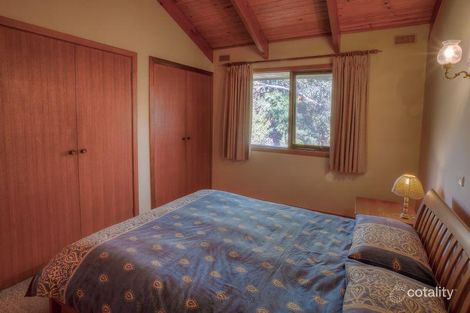 Property photo of 8 Service Street Porepunkah VIC 3740