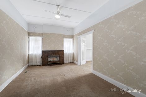 Property photo of 25 Cairnes Grove Bentleigh VIC 3204