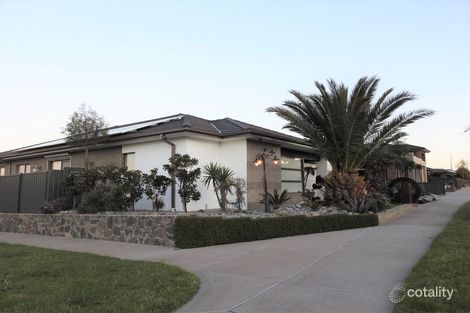 Property photo of 29 Brentwick Drive Craigieburn VIC 3064