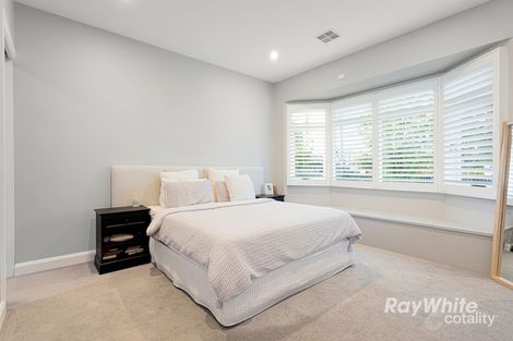 Property photo of 215 Neerim Road Carnegie VIC 3163