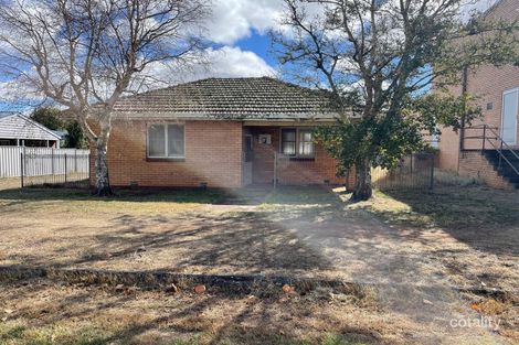 98 Watton St, Penshurst, VIC 3289