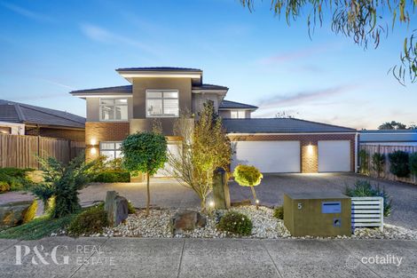 5 Ponds Way, Narre Warren North, VIC 3804