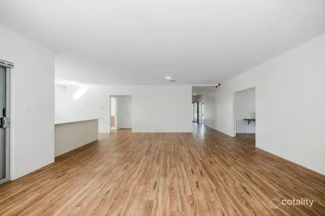 Property photo of 18 Coppin Way South Yunderup WA 6208