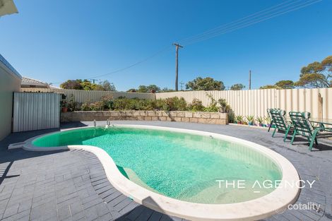 Property photo of 2 Logan Court Padbury WA 6025