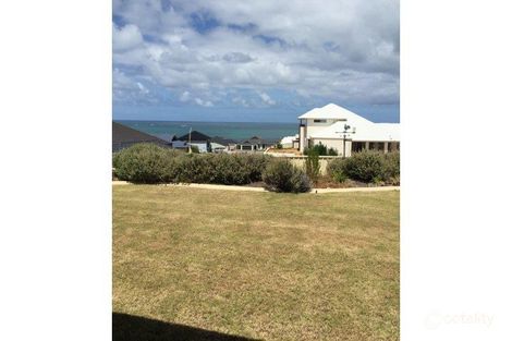 25 Wallabi Dr, Wandina, WA 6530