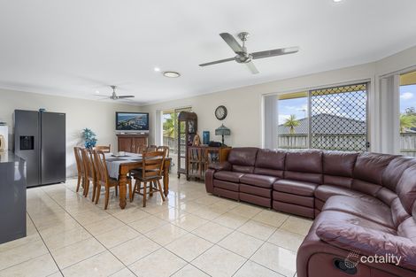 Property photo of 10 Rimatara Rise Pacific Pines QLD 4211