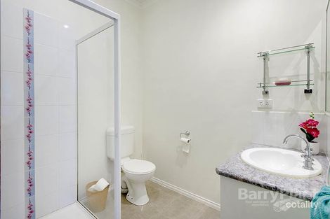 Property photo of 20 Wills Avenue Mount Waverley VIC 3149