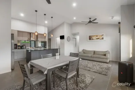 Property photo of 6 Ferry Place Logan Village QLD 4207