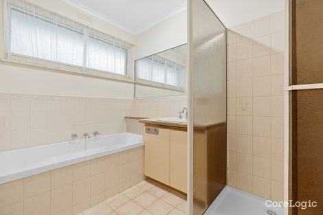 Property photo of 13 Eton Square Wantirna VIC 3152