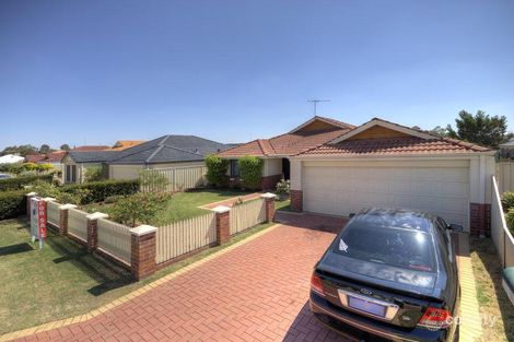 Property photo of 10 Copper Lane Wattle Grove WA 6107