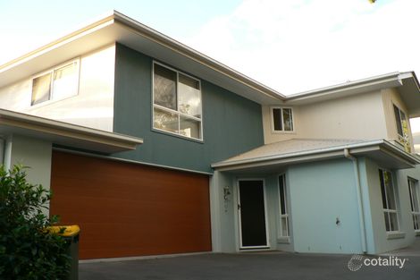Property photo of 2/10 Elizabeth Street Tannum Sands QLD 4680