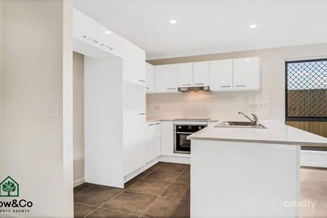 Property photo of 10 Limestone Court Yarrabilba QLD 4207