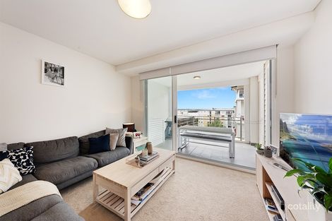 Property photo of 407/7-11 Magnolia Drive Breakfast Point NSW 2137