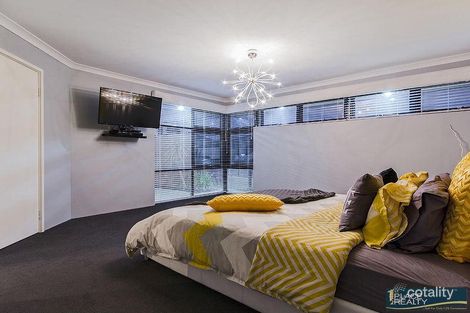 Property photo of 18 Woorabinda Rise Lakelands WA 6180