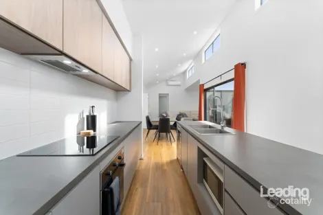 Property photo of 44 Alpaca Drive Sunbury VIC 3429