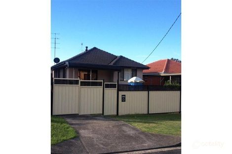 Property photo of 16 Cringila Street Cringila NSW 2502