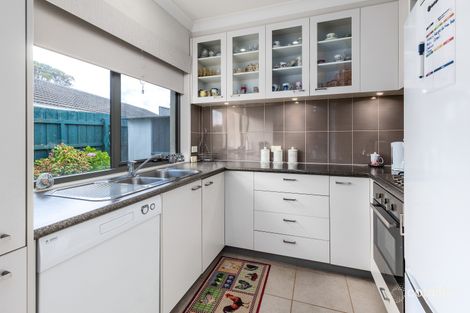 Property photo of 28 Dalgleish Avenue Rosebud VIC 3939