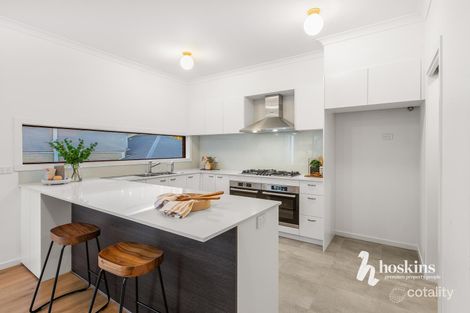 Property photo of 34 Camden Drive Chirnside Park VIC 3116